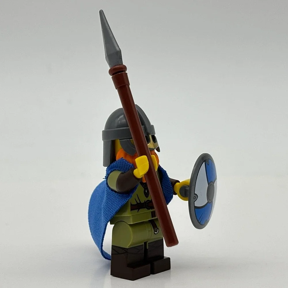 LEGO Series 20 Viking Minifigure 71027 Complete with Shield Spear & Cape